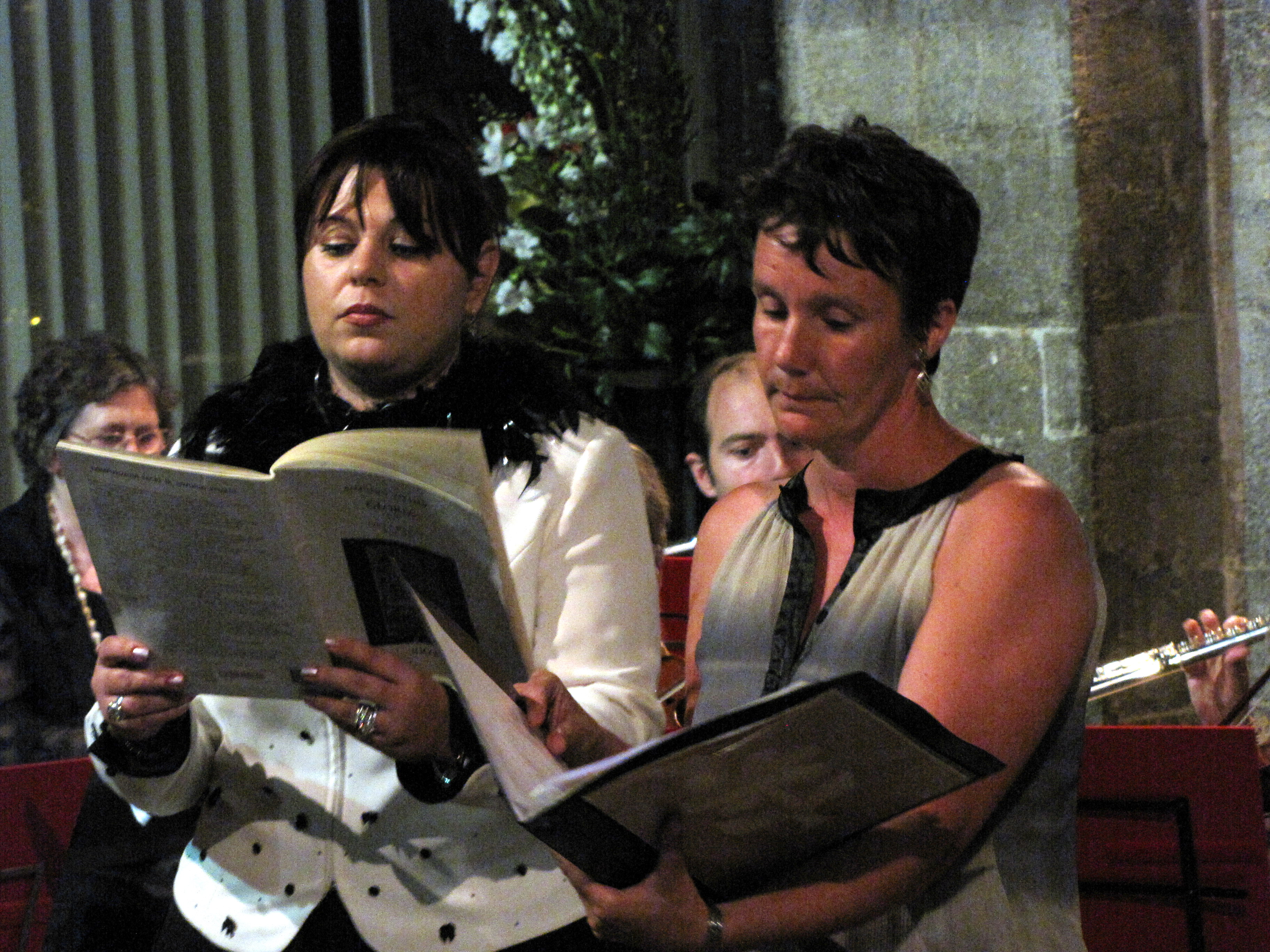 Les Soprano Madalina Spataru et Emmanuelle RONCO